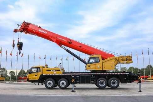 STC750T│一台起重机好不好，这几个细节最能说明问题！