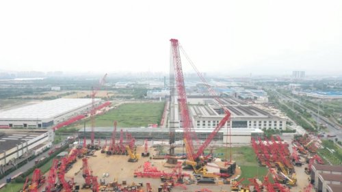 三一4000吨巨无霸震撼降临，中国制造比我们想象得更强大